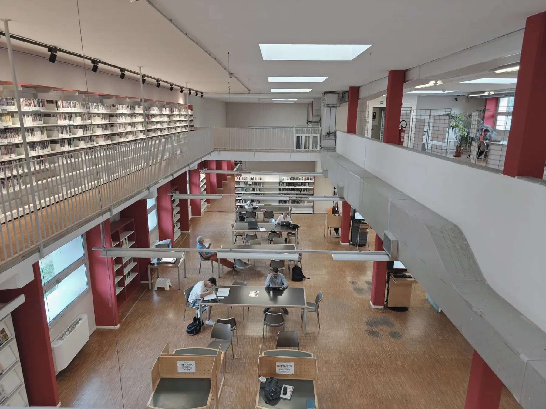 Universidad del Valle Sur (ficticia)